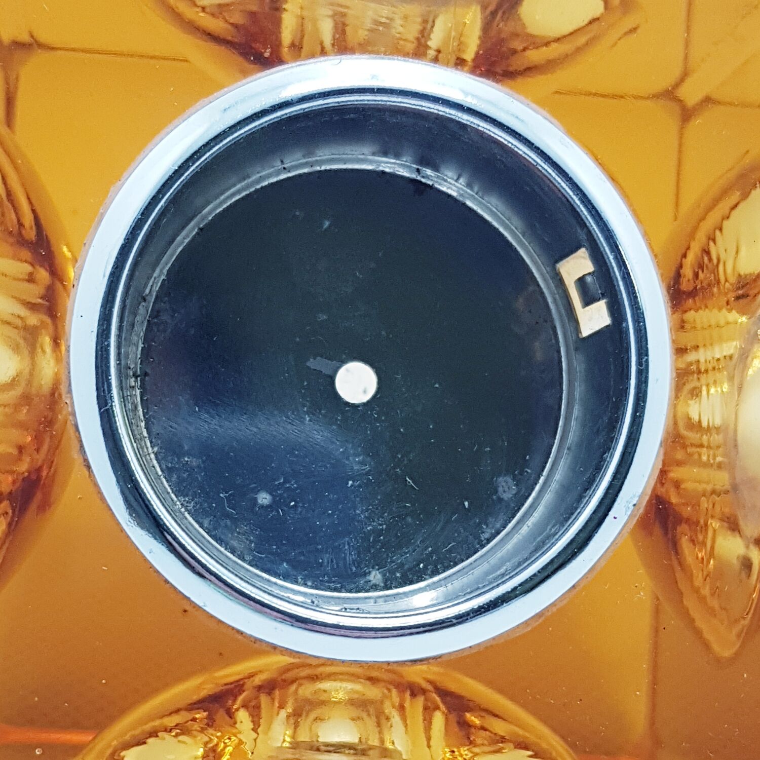 Cube prism glass lighter