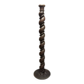 Press screw style lamp base