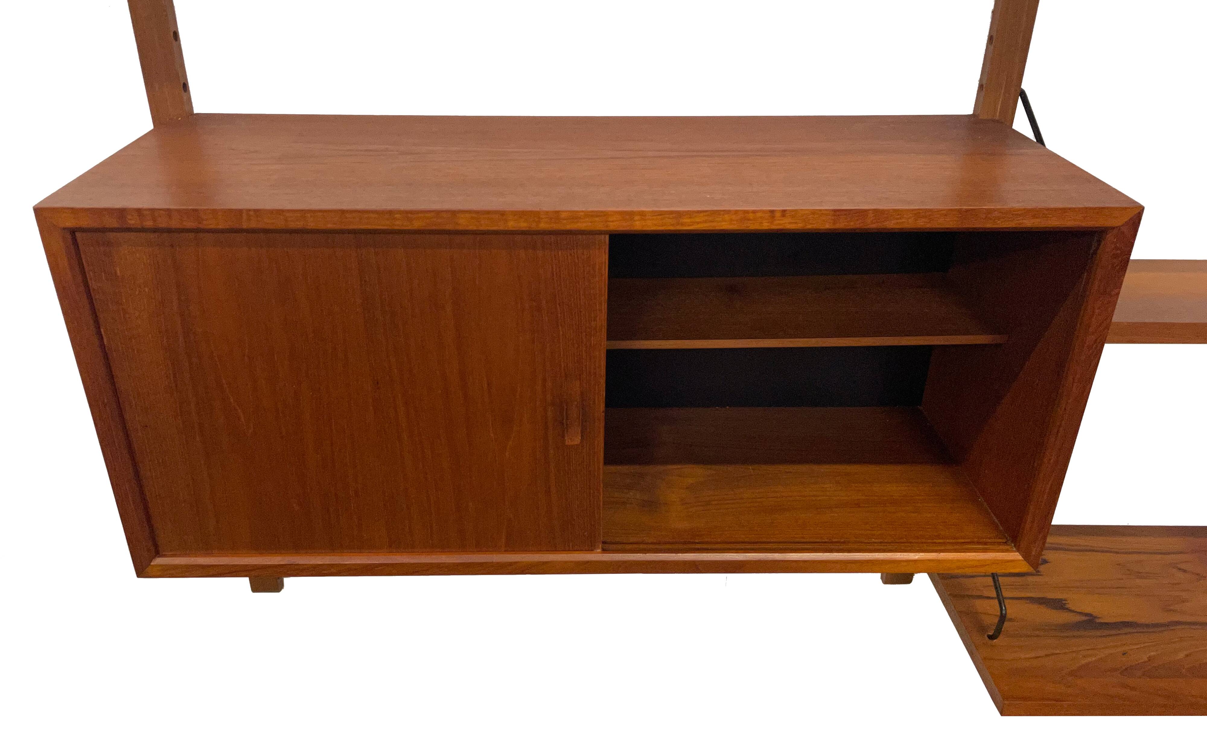 Vintage Poul Cadovius Royal System wall system wall