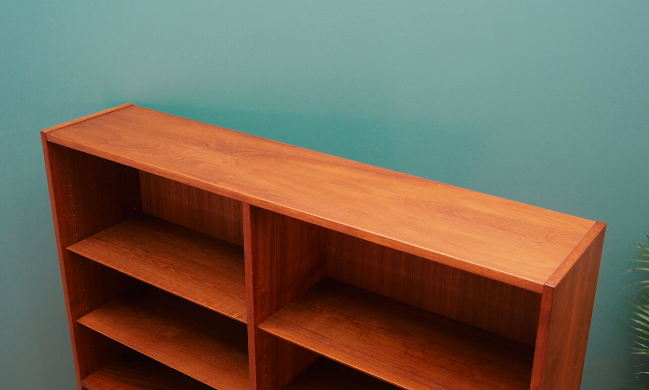 Hundevad bookcase vintage Danish design 60 70