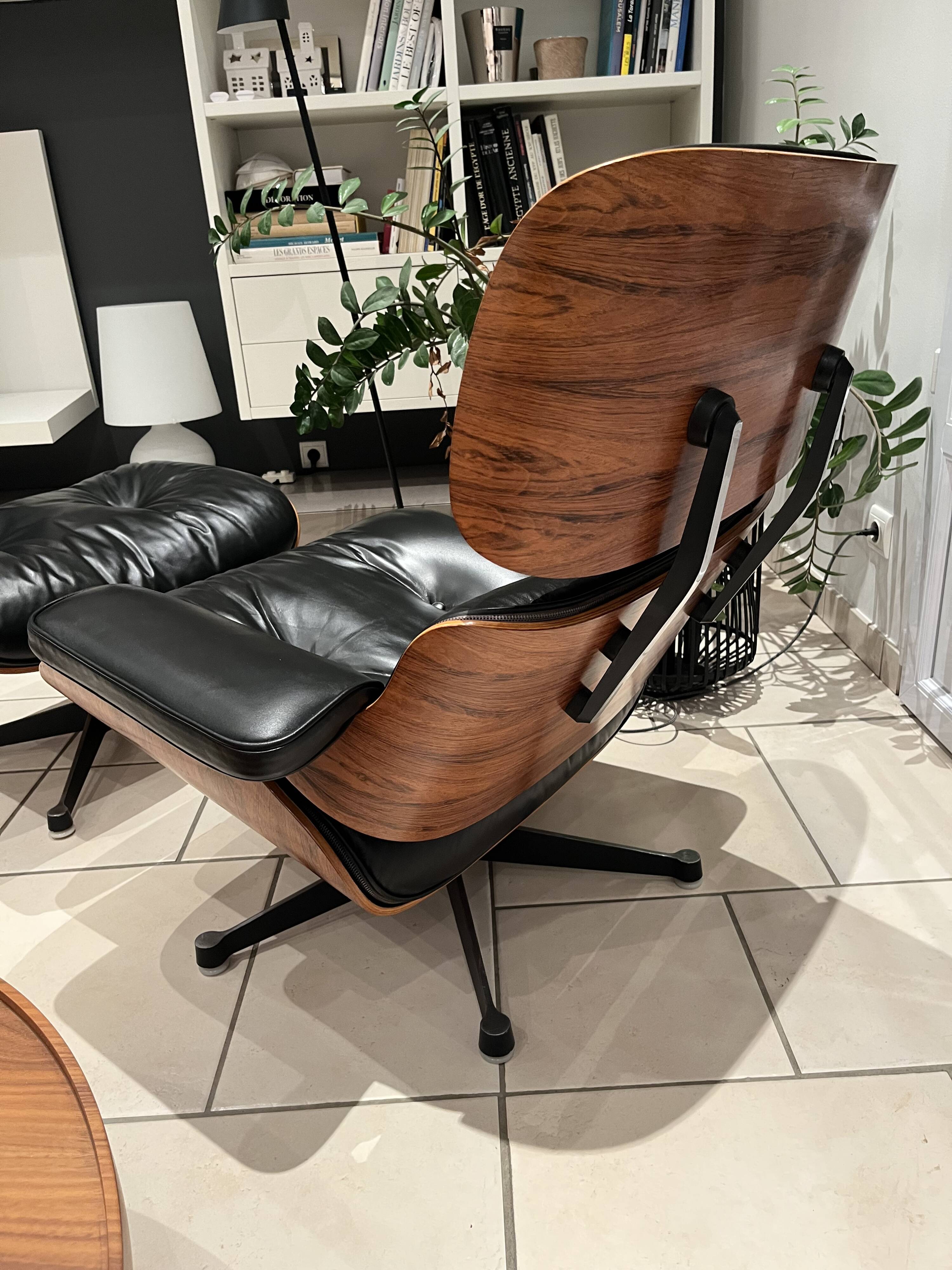 Charles & Ray Eames Lounge Chair & Ottoman, International Furniture