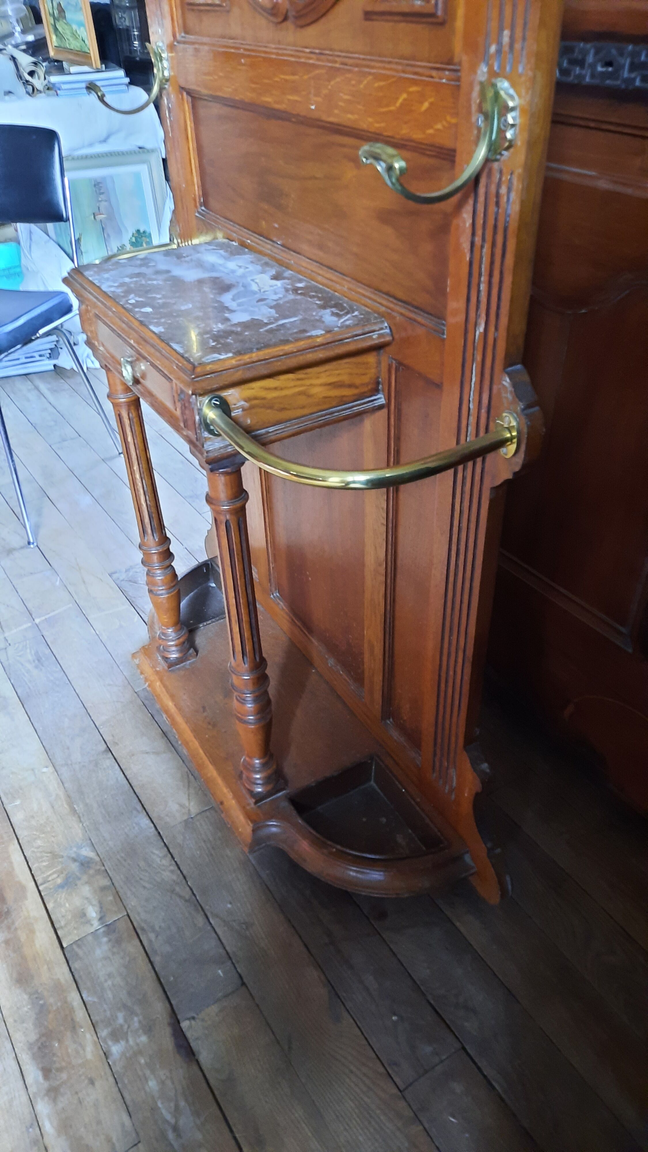 Coat rack art deco wardrobe