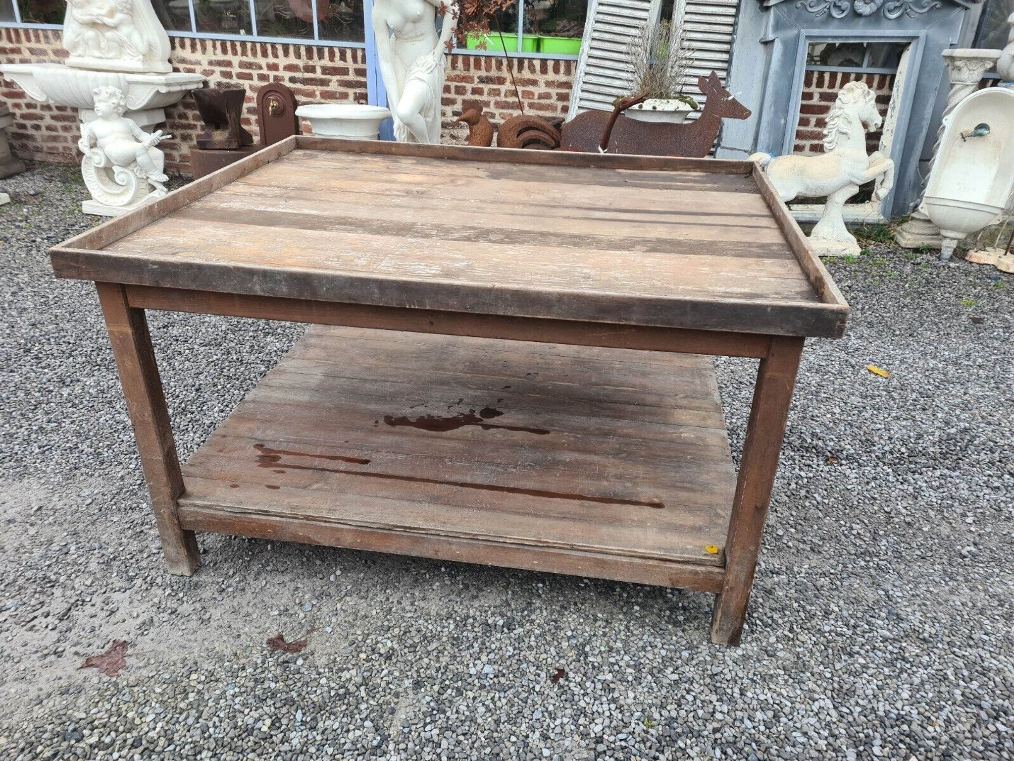 Table à doubles plateaux en sapin
