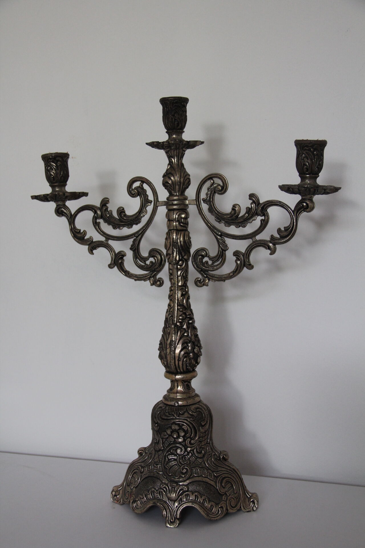 3-arm chandelier, regency style