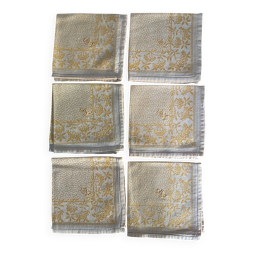 Set of 6 monogrammed damask tea towels
