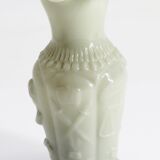Vase en opaline