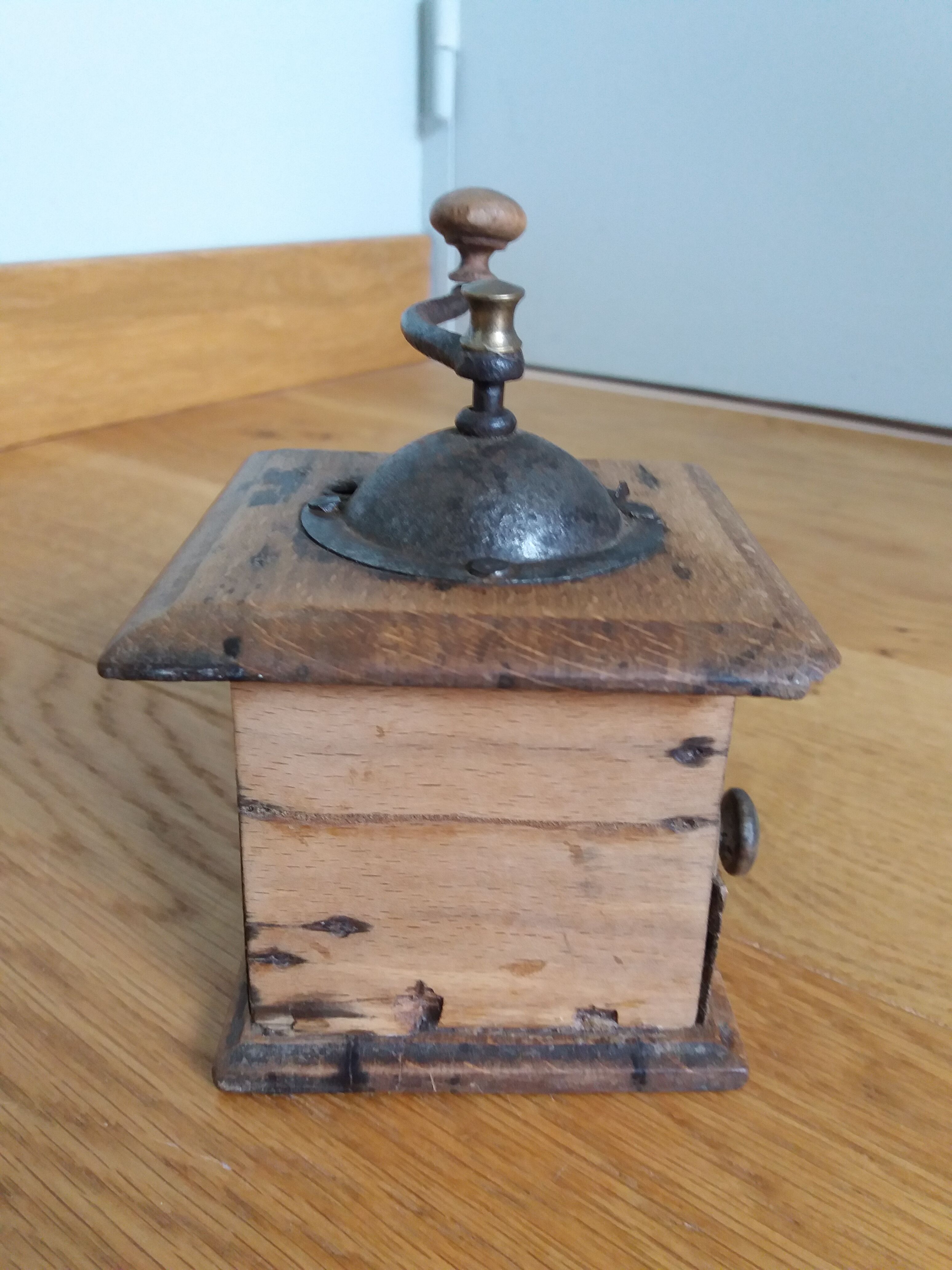 Miniature Peugeot Frères coffee grinder