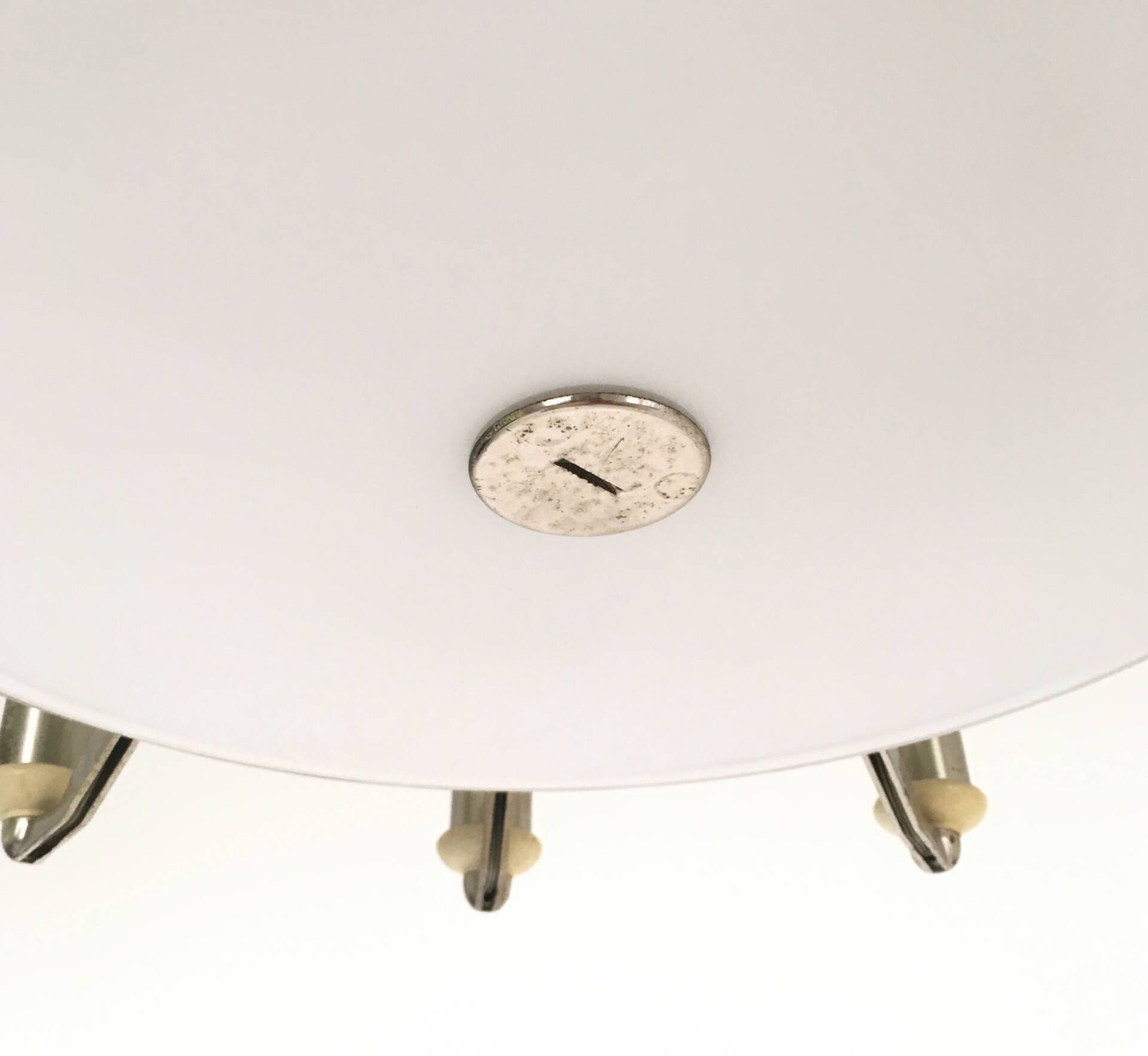 Art Deco 10-Light Round Varnished Metal Chandelier, Italy