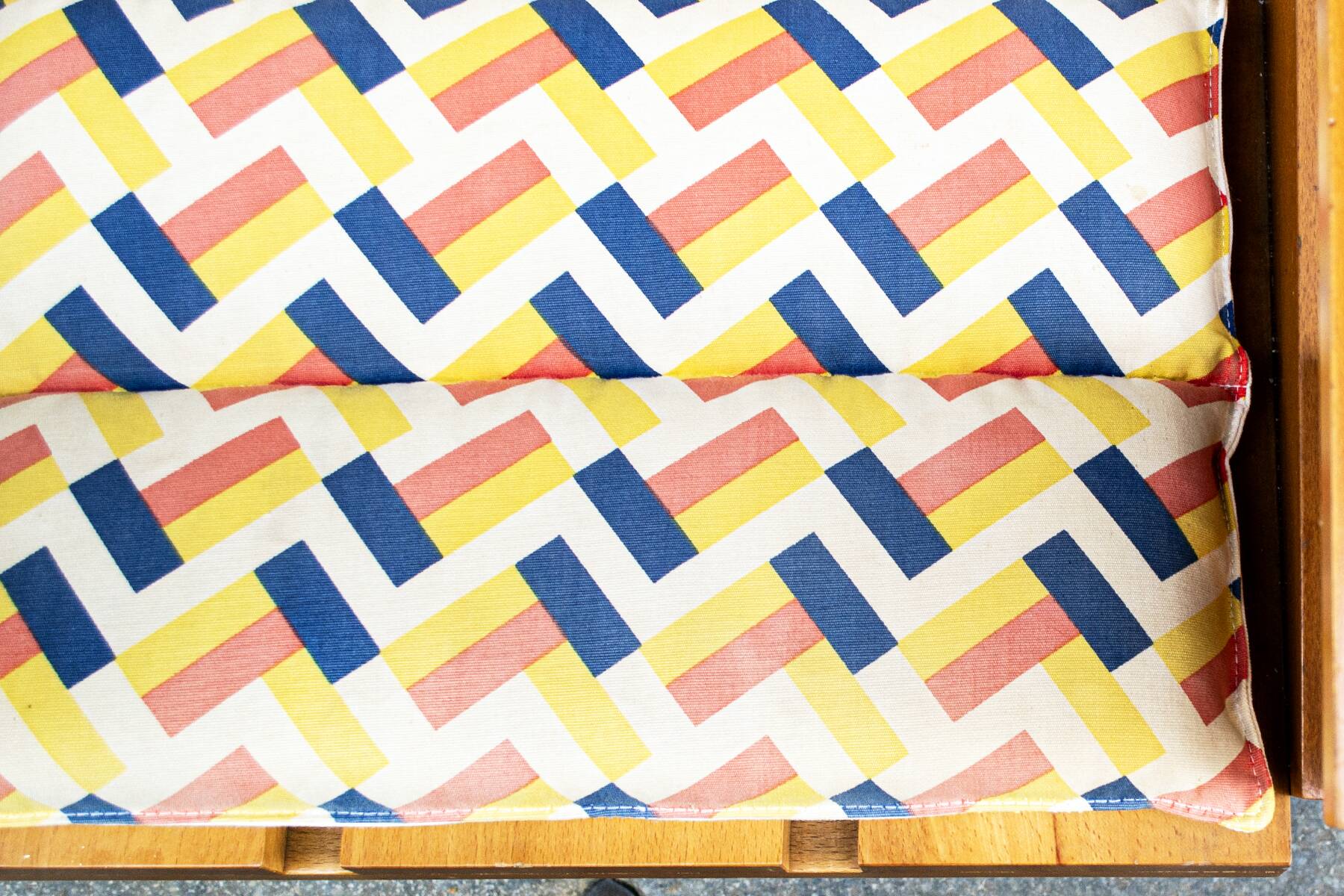 Poltroncina in legno di faggio Crate 1  by Gerrit Thomas Rietveld, 1980s