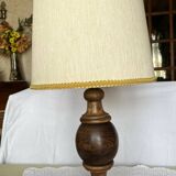 Vintage wood/metal table lamp