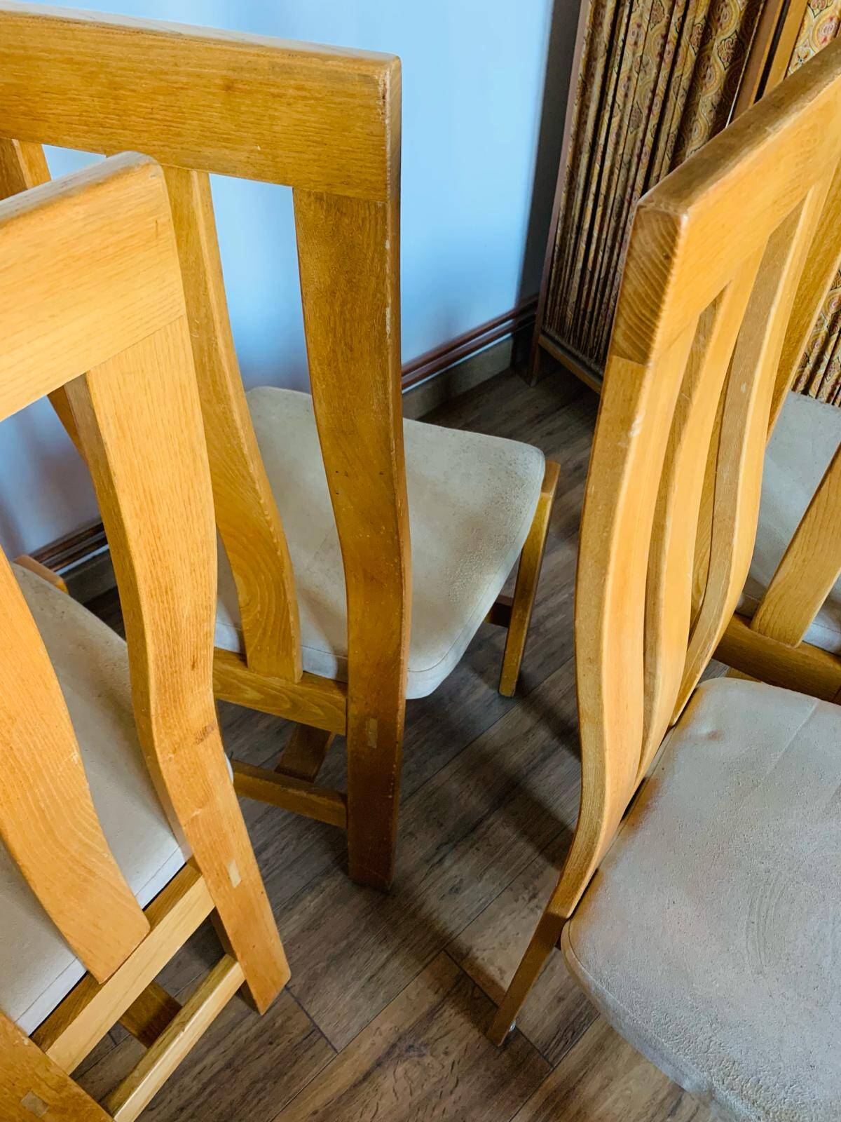 Set of 4 Regain chairs