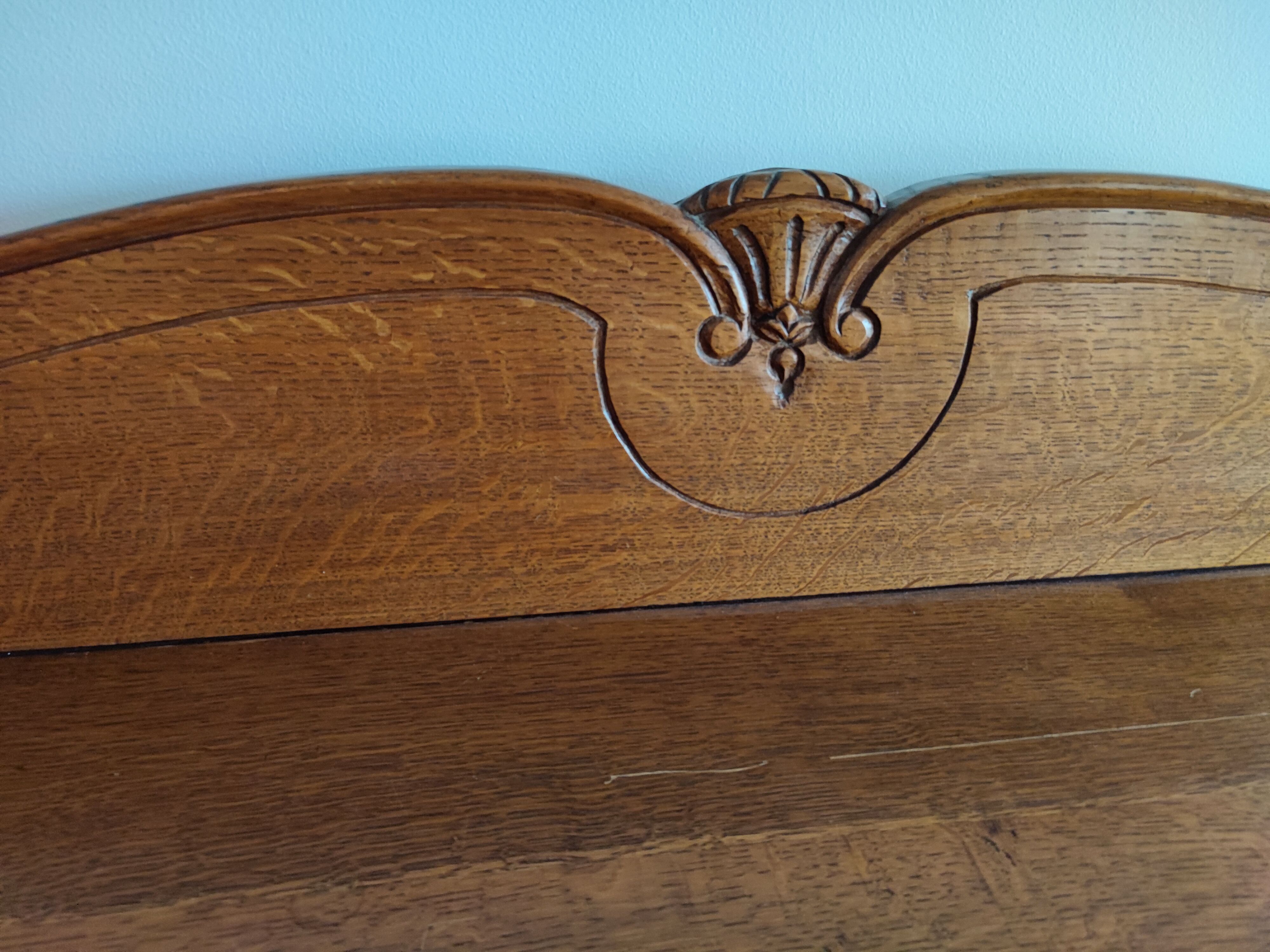 4 doors sideboard regency style