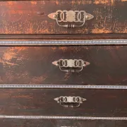 Commode vintage