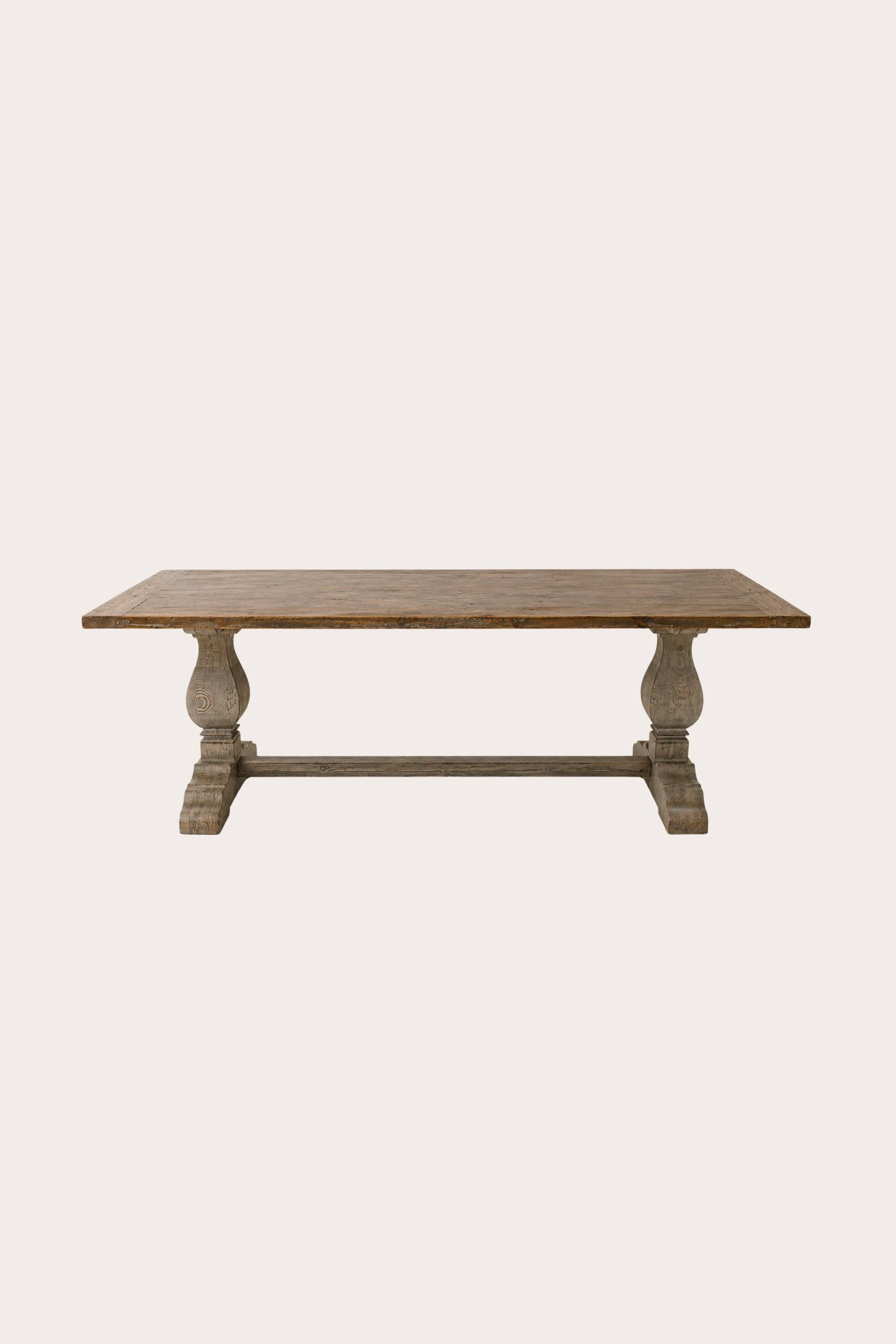 Large table, baluster base — 6 to 8 covers