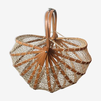 Vintage foldable basket made of bamboo and cotton threads
