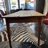Farmhouse table
