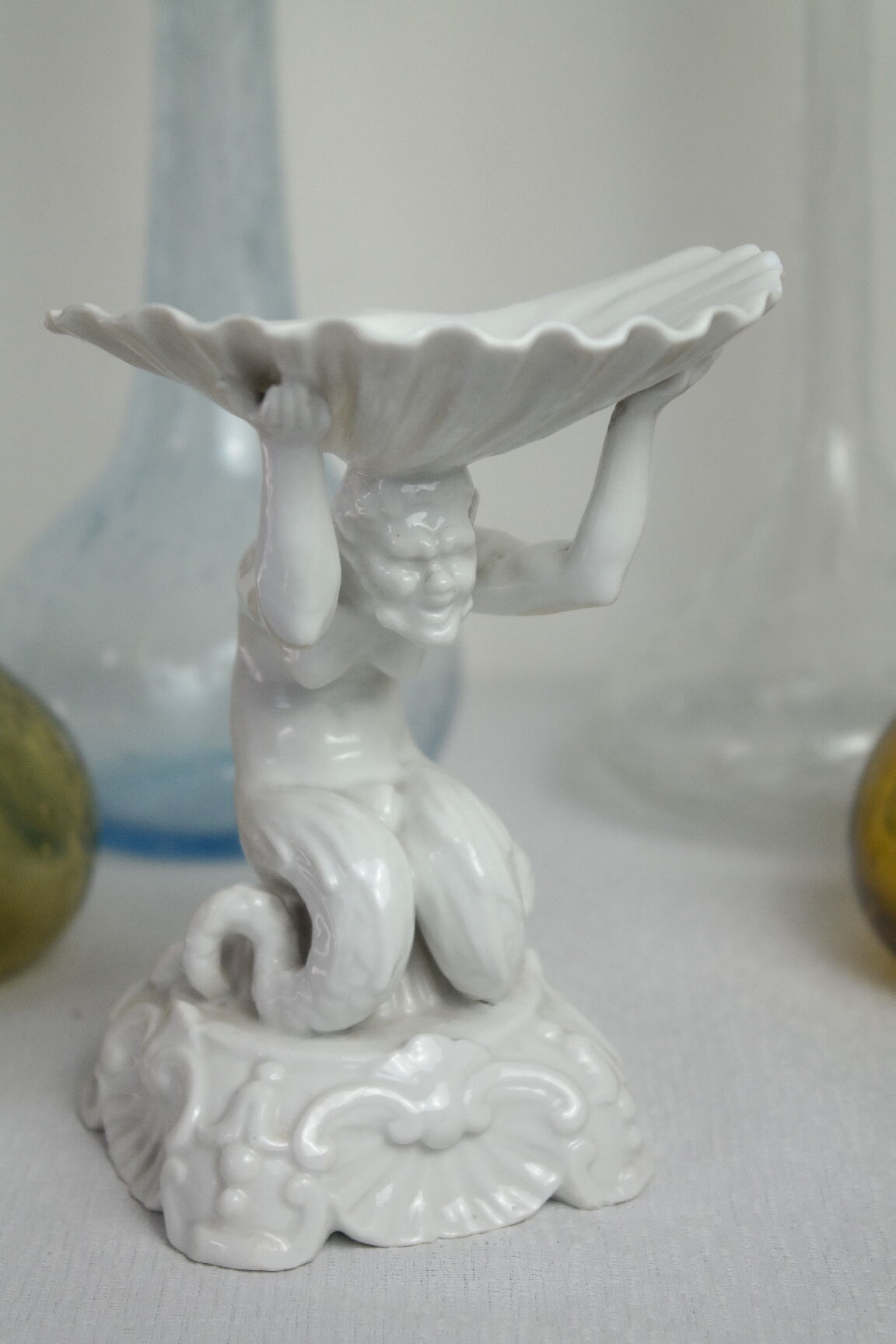 Empty Pocket Shell & Character Porcelain White De Capodimonte Italy XX th