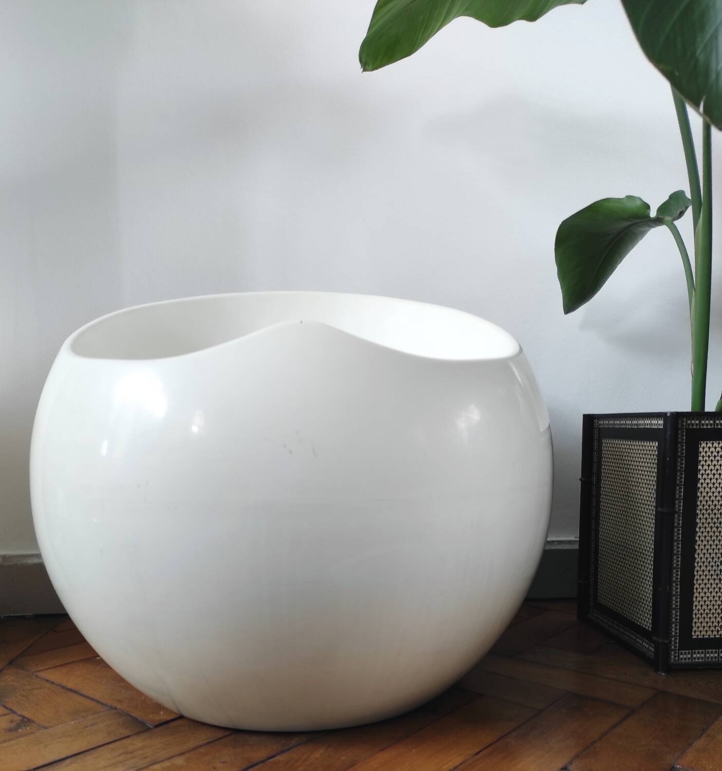 "Ball Chair" armchair