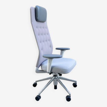 ID Trim L gray office chair by Vitra