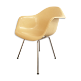 Eames Dax chair Vitra