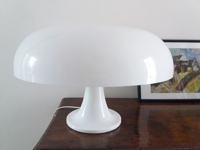 Nesso Artemide lamp