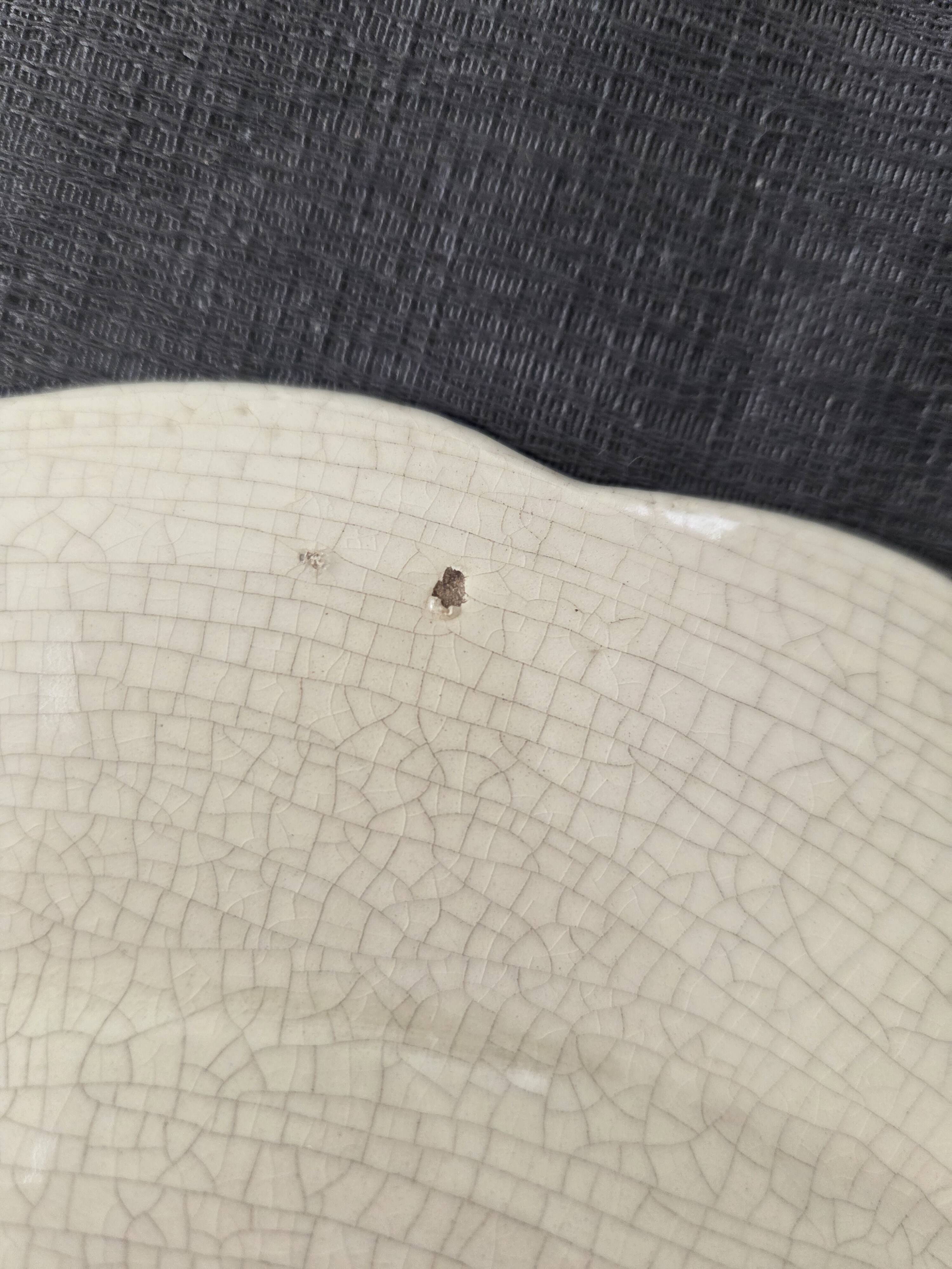 Almi handmade faience plate