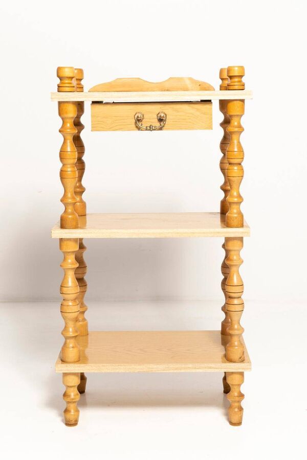 Table de nuit vintage milieu du siècle, étagère, support, hêtre, Europe, années 1960