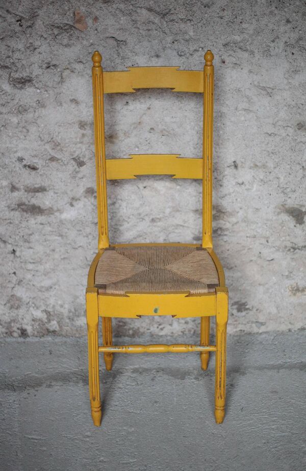 Chaise bois ancienne, chaise bois peinte jaune,chaise assise tressage osier