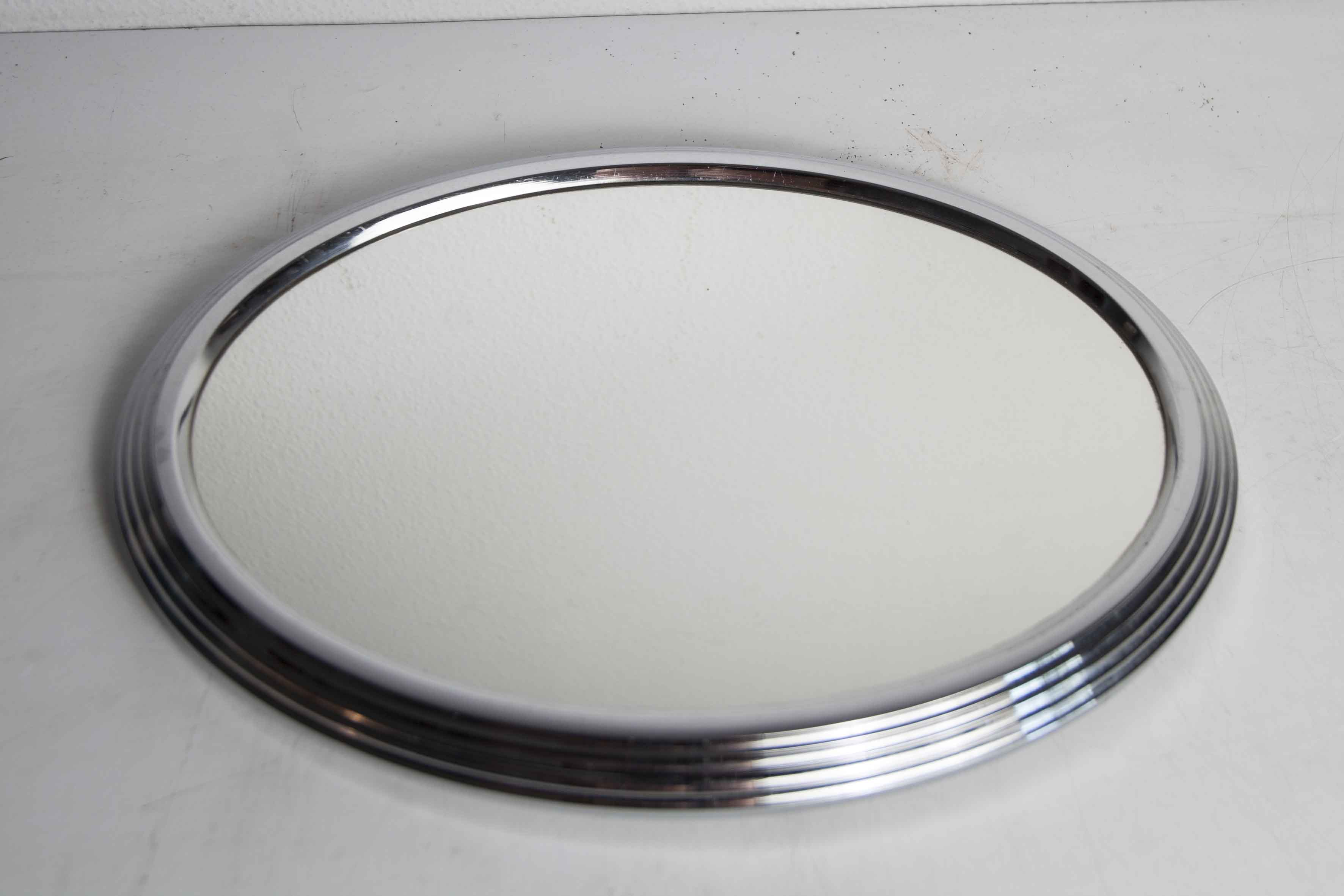 Oval mirror top 1950 silver
