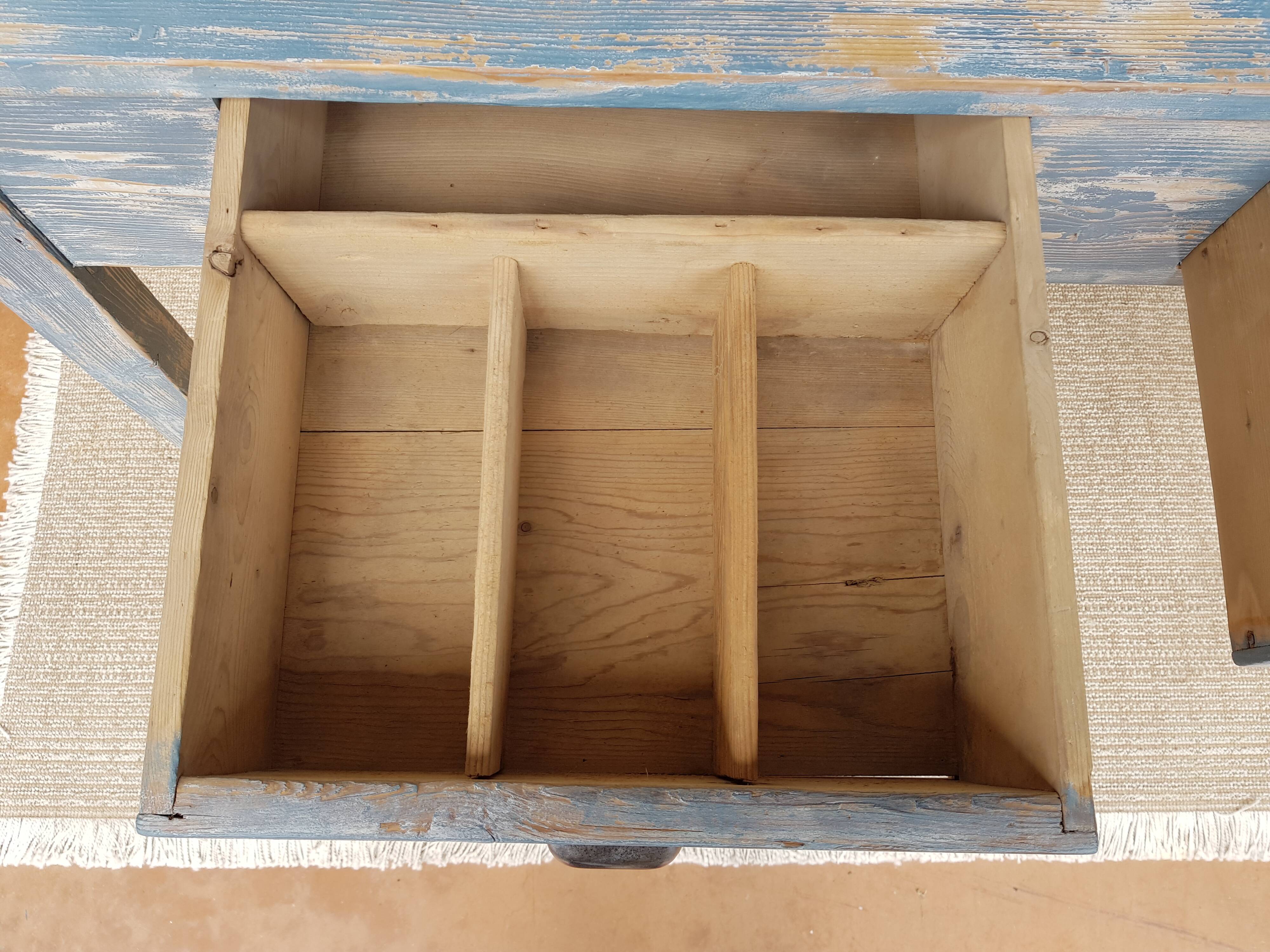 Old Workshop Metier Furniture early 20th S