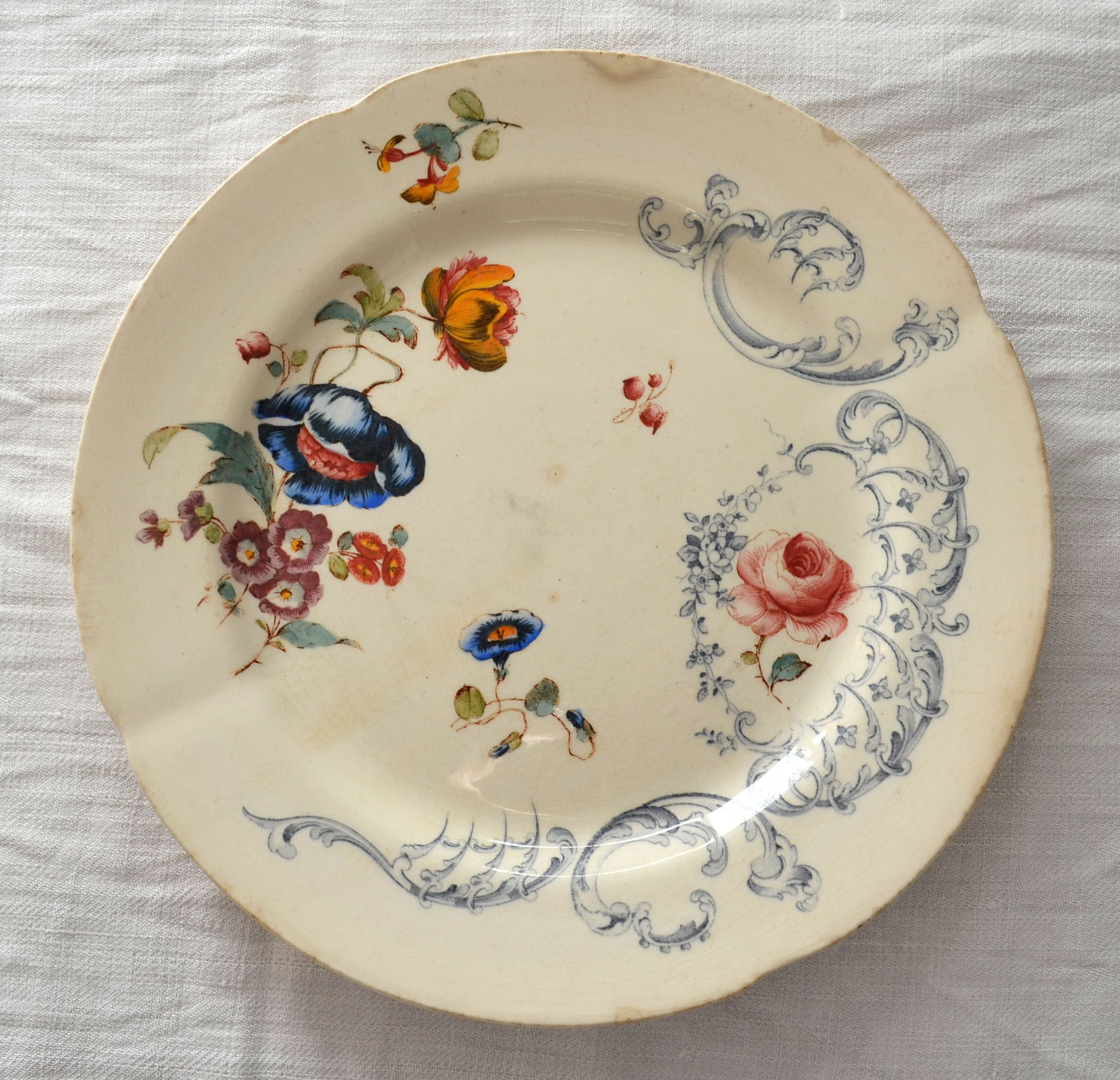 5 assiettes terre de fer polychrome hb Choisy le roi