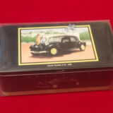 Coffret Elegance Citroën Traction 11B (1938) 1/18 Solido