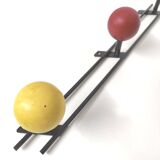 Porte-manteaux patères boules bois vert rouge jaune années 50
