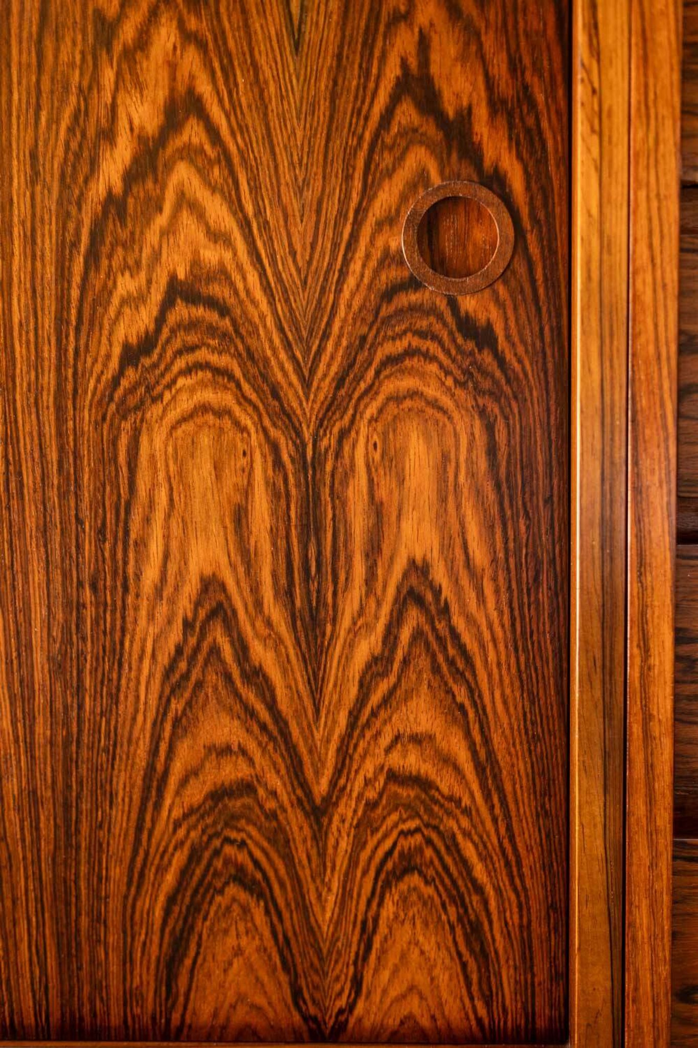 Wilhelm Renz. Enfilade en palissandre et stratifié. Circa 1960-70.