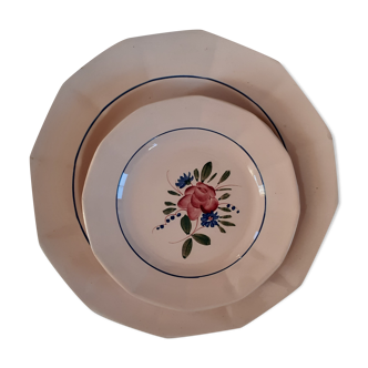 Dish - 5 ceramic dessert plates glazed by Digouin. Pink creme background. Hand-painted.