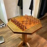 Table d'échecs artisanale en bois