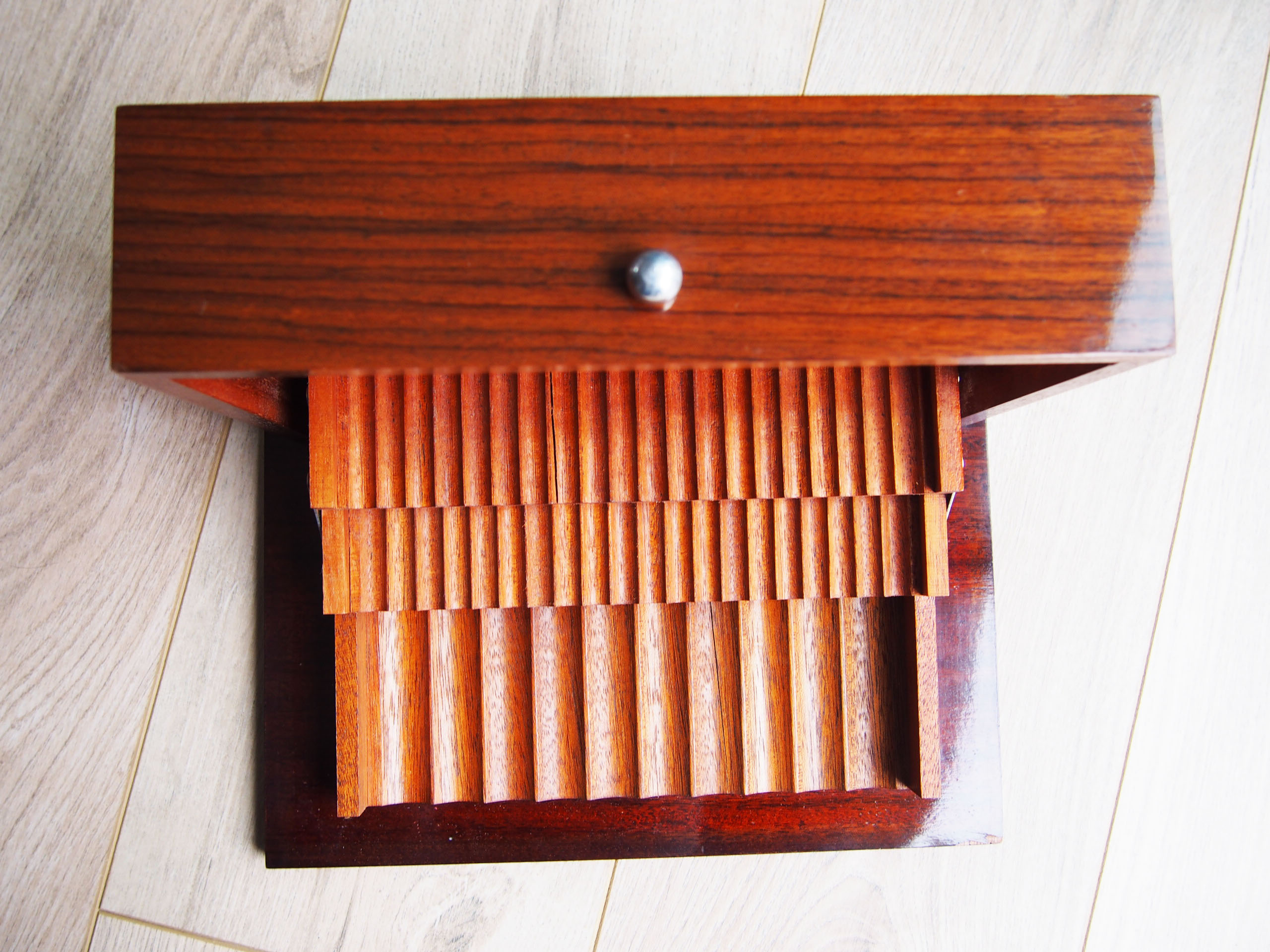 Box cigars and cigarettes