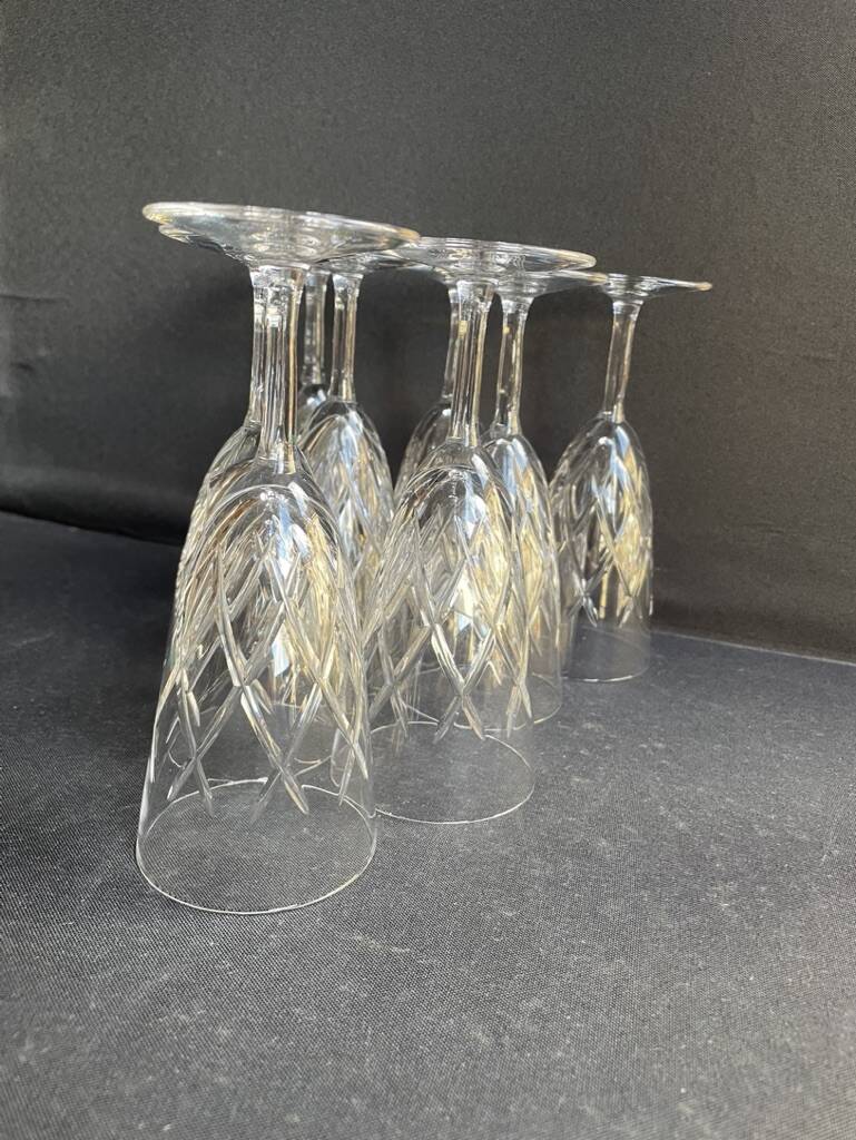 8 champagne flutes - cut crystal – cristalleries royales de champagne