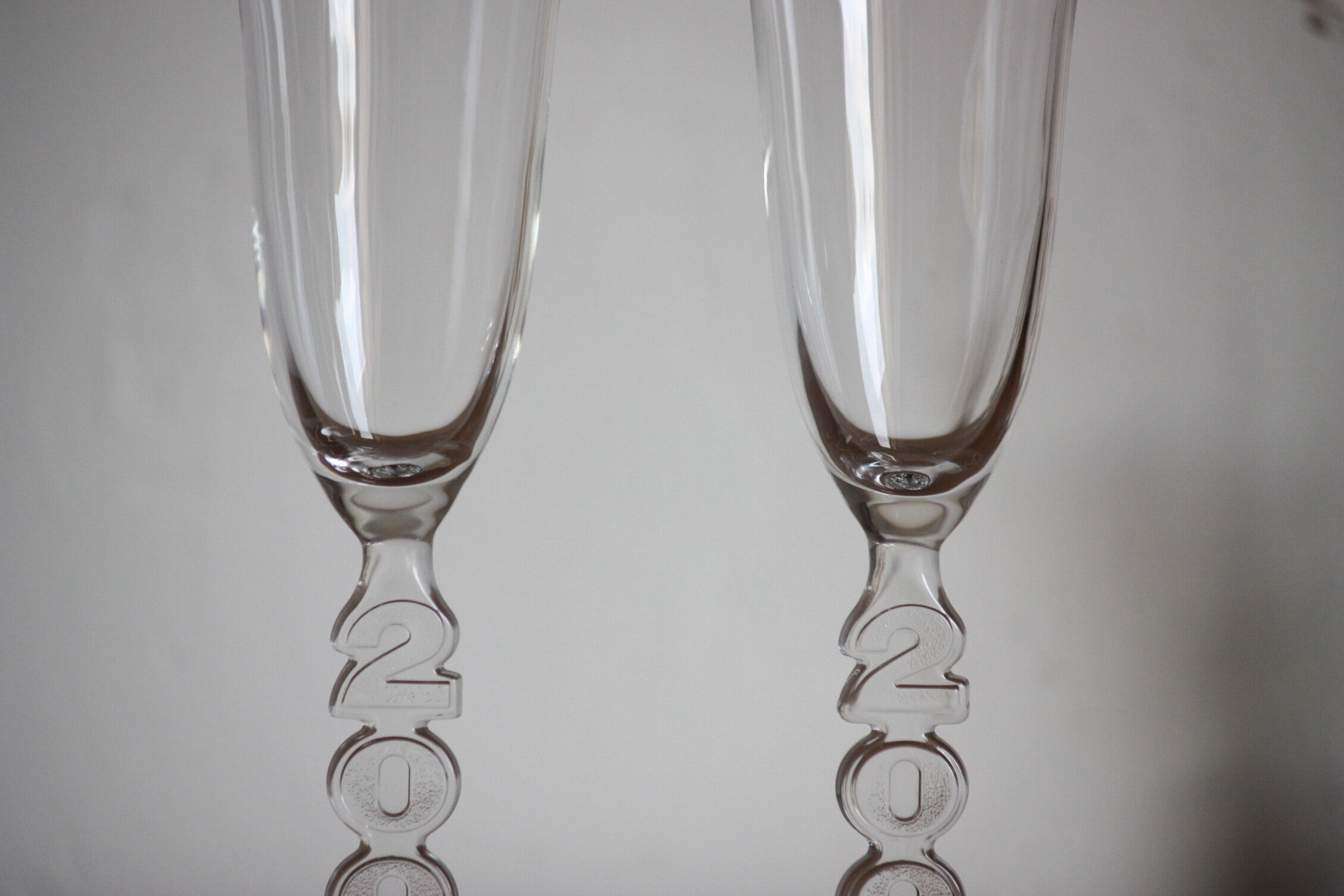 2 glass champagne flutes 2000