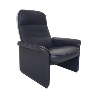De Sede DS50 dark blue leather lounge chair, Switserland 1980's