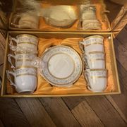 6 tasses et soucoupes porcelaine Bavary