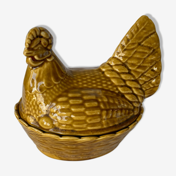 Terrine ceramic hen