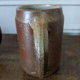 Pair of stoneware mugs