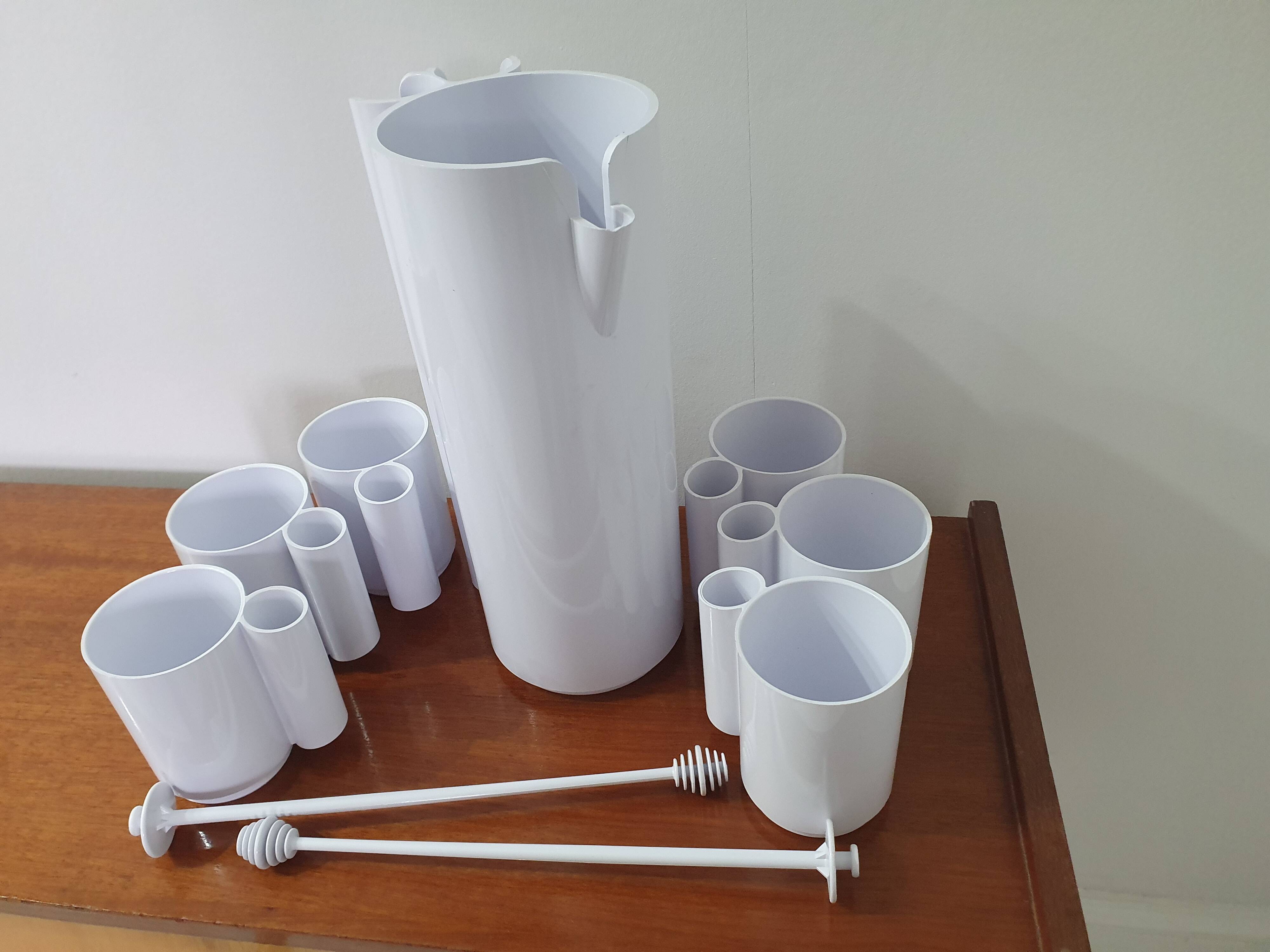 Space-age orangeade service "set = 9" design by Jean-Pierre Vitrac