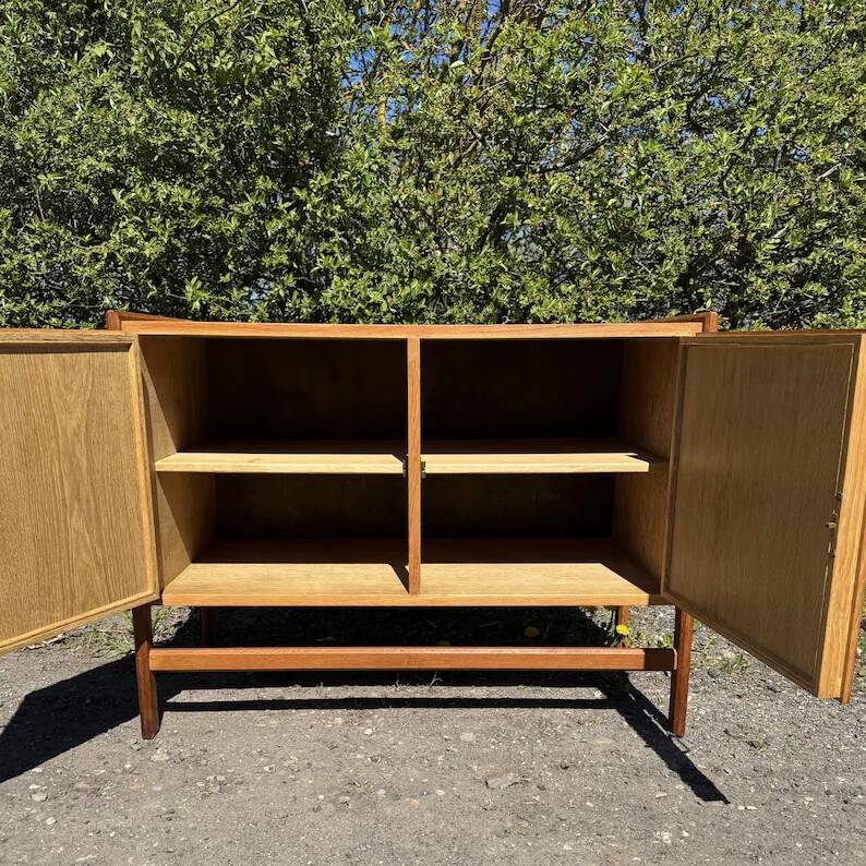 Oak sideboard, Henry Kjaernulf style, 1960-70, Danish design. Mid-century modern style