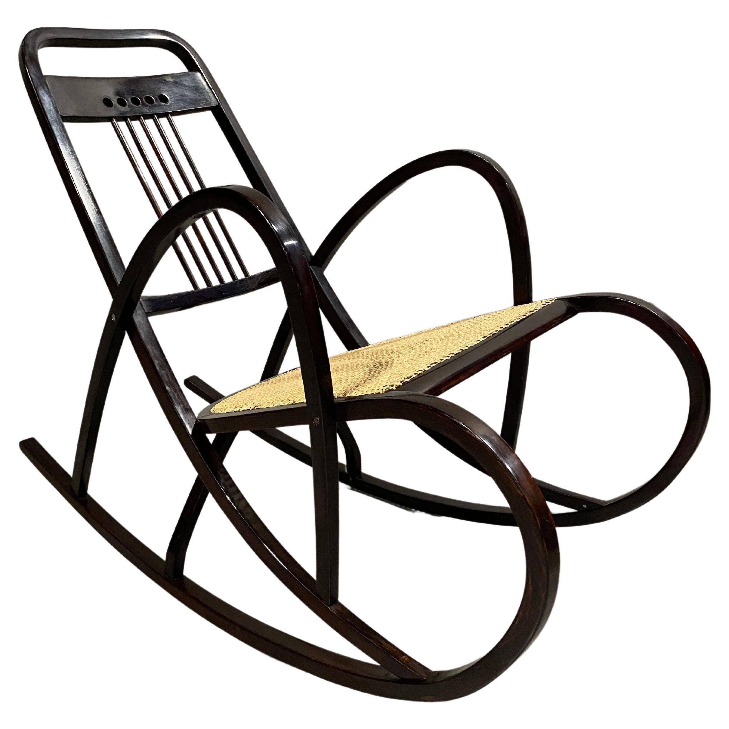 Chaise à bascule Sécession n°7211 par Marcel Kammerer pour Thonet