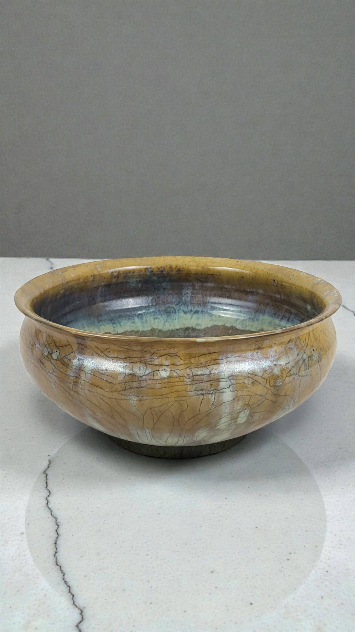 Stoneware salad bowl signed Anne Marie Sybesma De Bay, aka MIEP La Borne