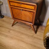 Table de chevet en marqueterie