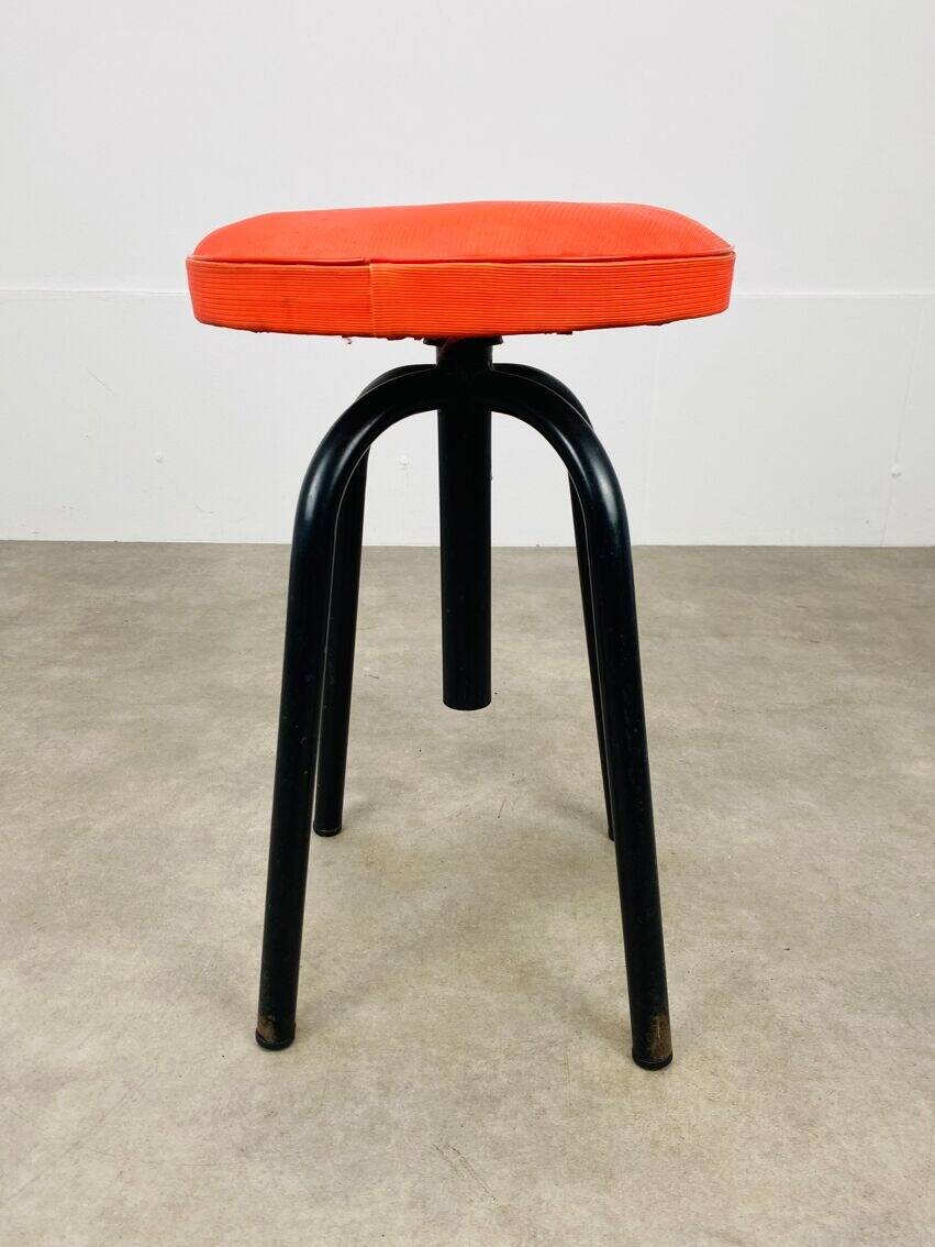 Vintage 50s screw stool in red faux leather