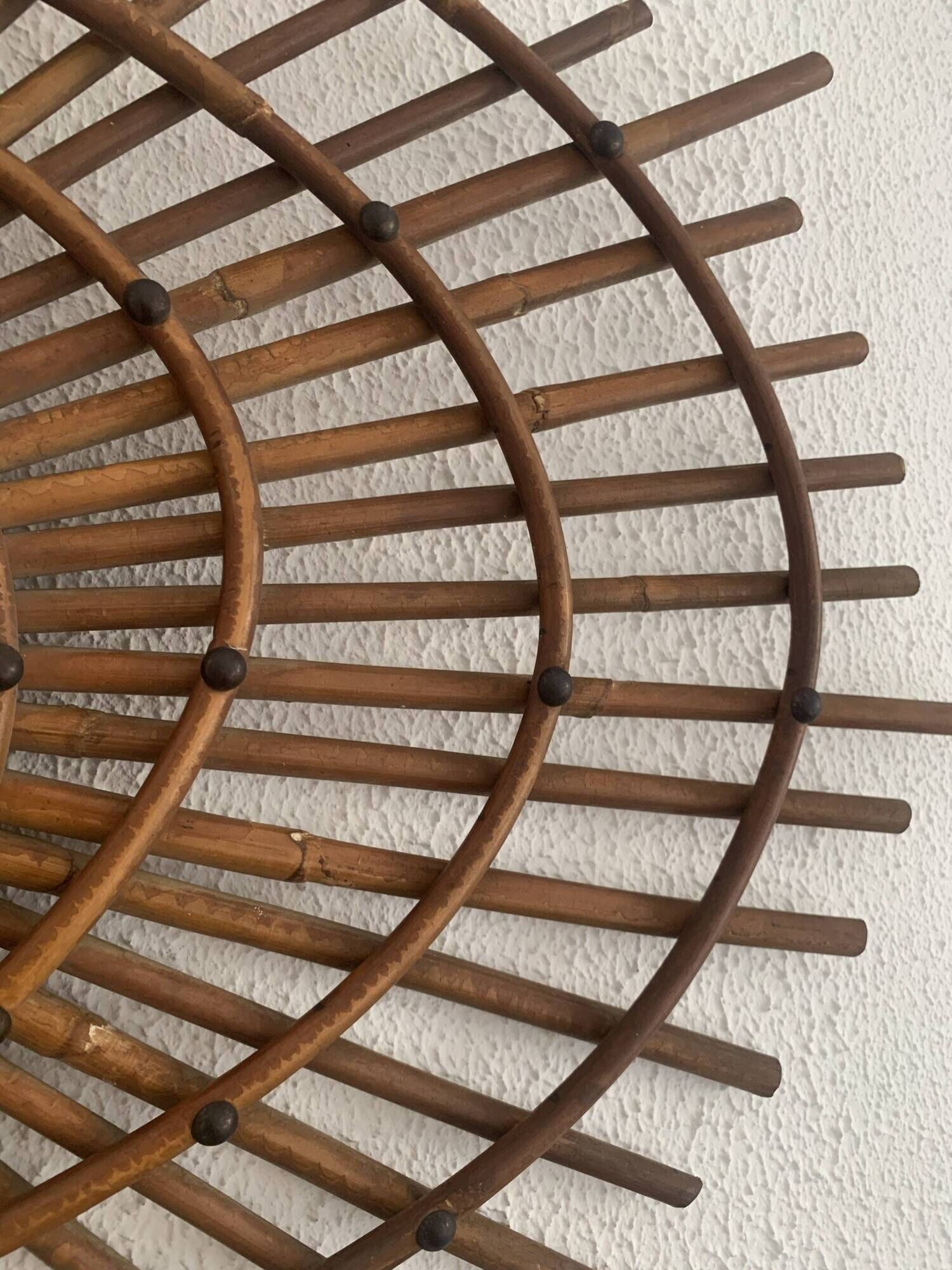 Vintage 1960s sun mirror in rattan, ORTF style, spiral - 80 x 62 cm